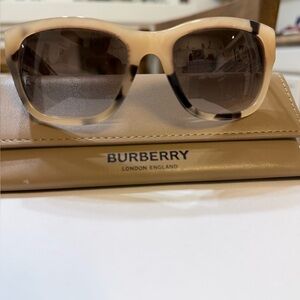Burberry Beige and Gold Sunglasses with Leather carrying Accessory